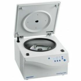 GLP Centrifuge Pack EPP 5804, met keypad, met A-4-44 rotor en adapters 15/50ml